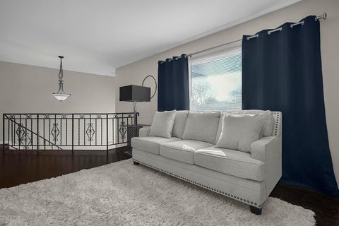 Tiny photo for 1452 Ironwood Drive, Columbus, OH 43229 (MLS # 226005812)