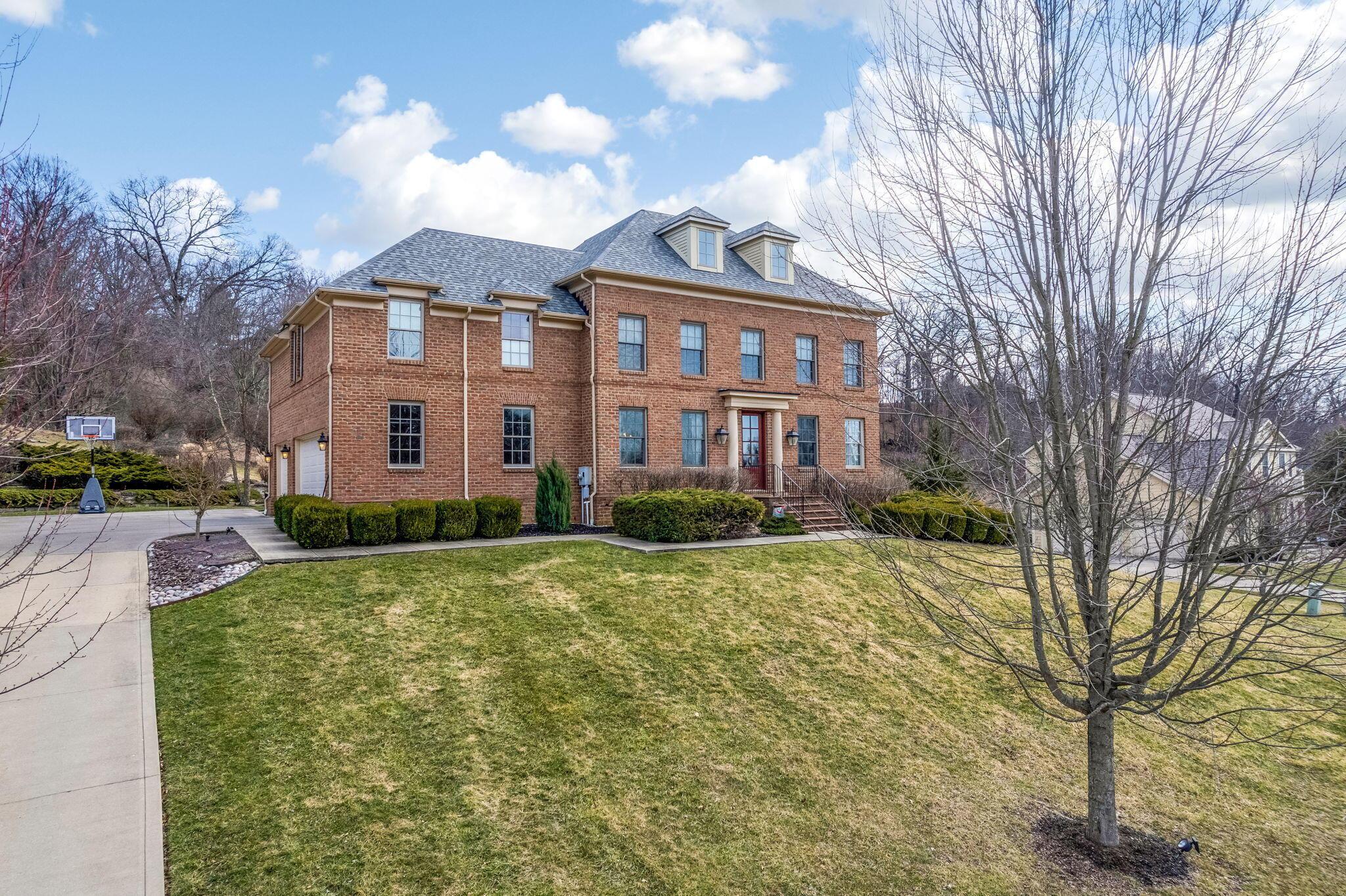 401 Glyn Tawel Drive, Granville, Ohio image 9