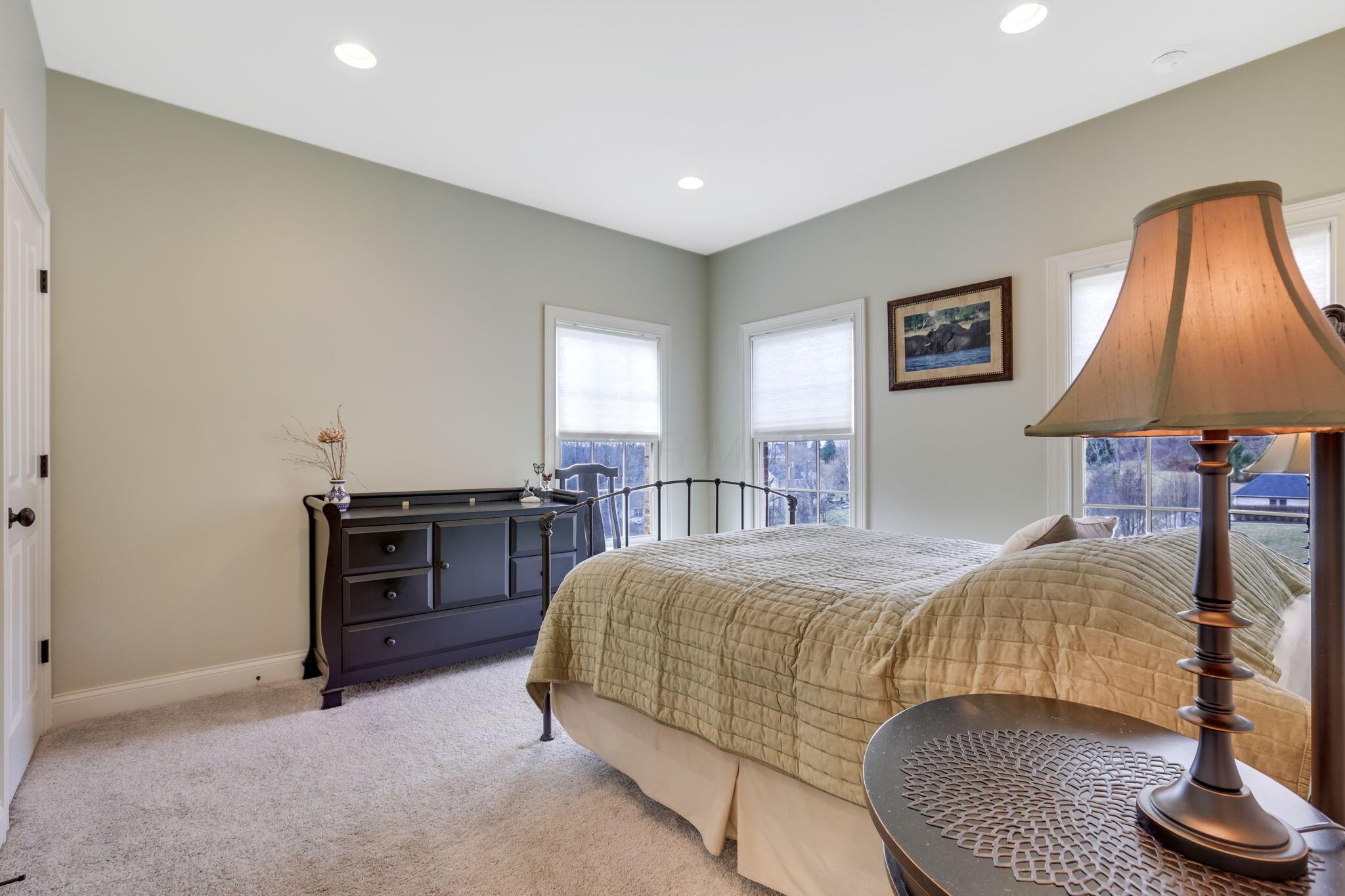 401 Glyn Tawel Drive, Granville, Ohio image 48