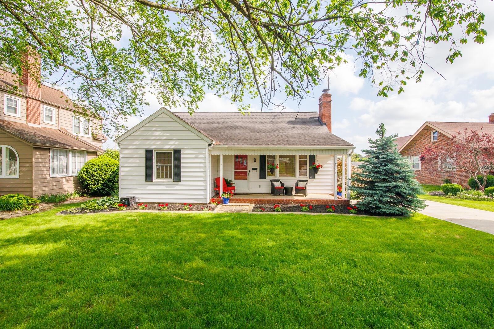 214 E Main Street, Ashville, Ohio image 1