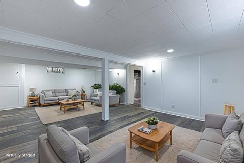 Tiny photo for 419 Bellevue Avenue, Springfield, OH 45503 (MLS # 226000177)