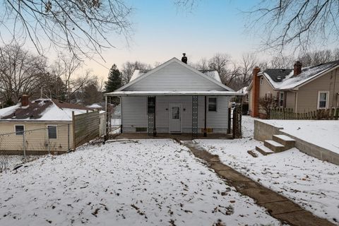 Tiny photo for 419 Bellevue Avenue, Springfield, OH 45503 (MLS # 226000177)