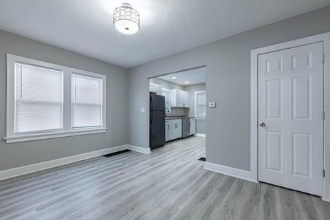 Tiny photo for 419 Bellevue Avenue, Springfield, OH 45503 (MLS # 226000177)