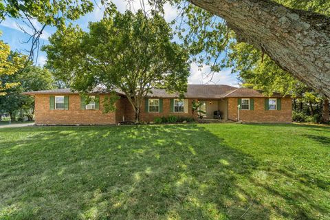 Photo of 15841 London Road, Orient, OH 43146 (MLS # 225037827)