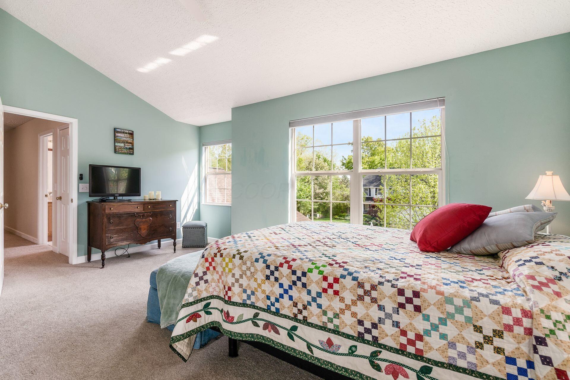5551 Ainsley Drive, Westerville, Ohio image 21