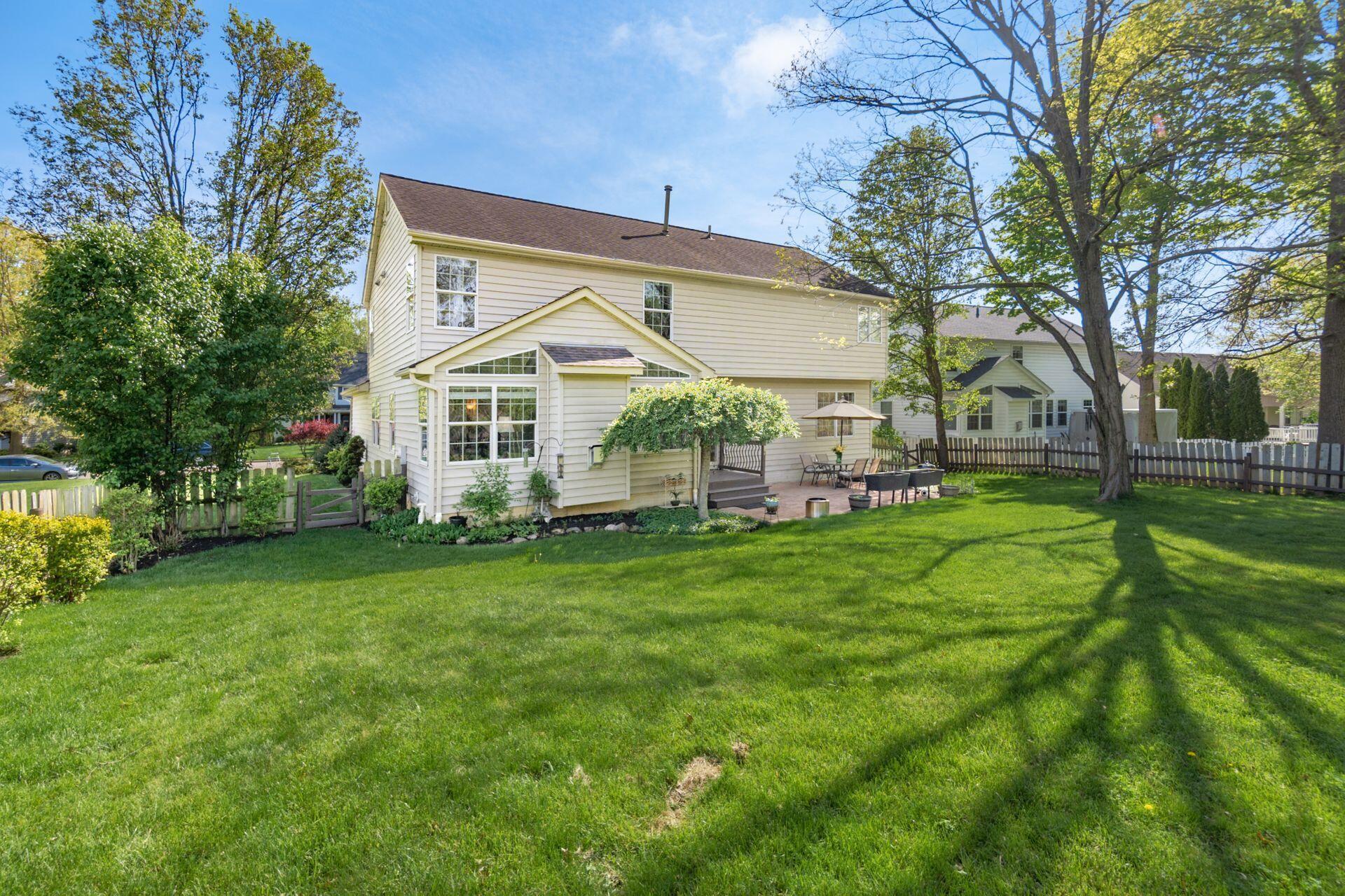 5551 Ainsley Drive, Westerville, Ohio image 43