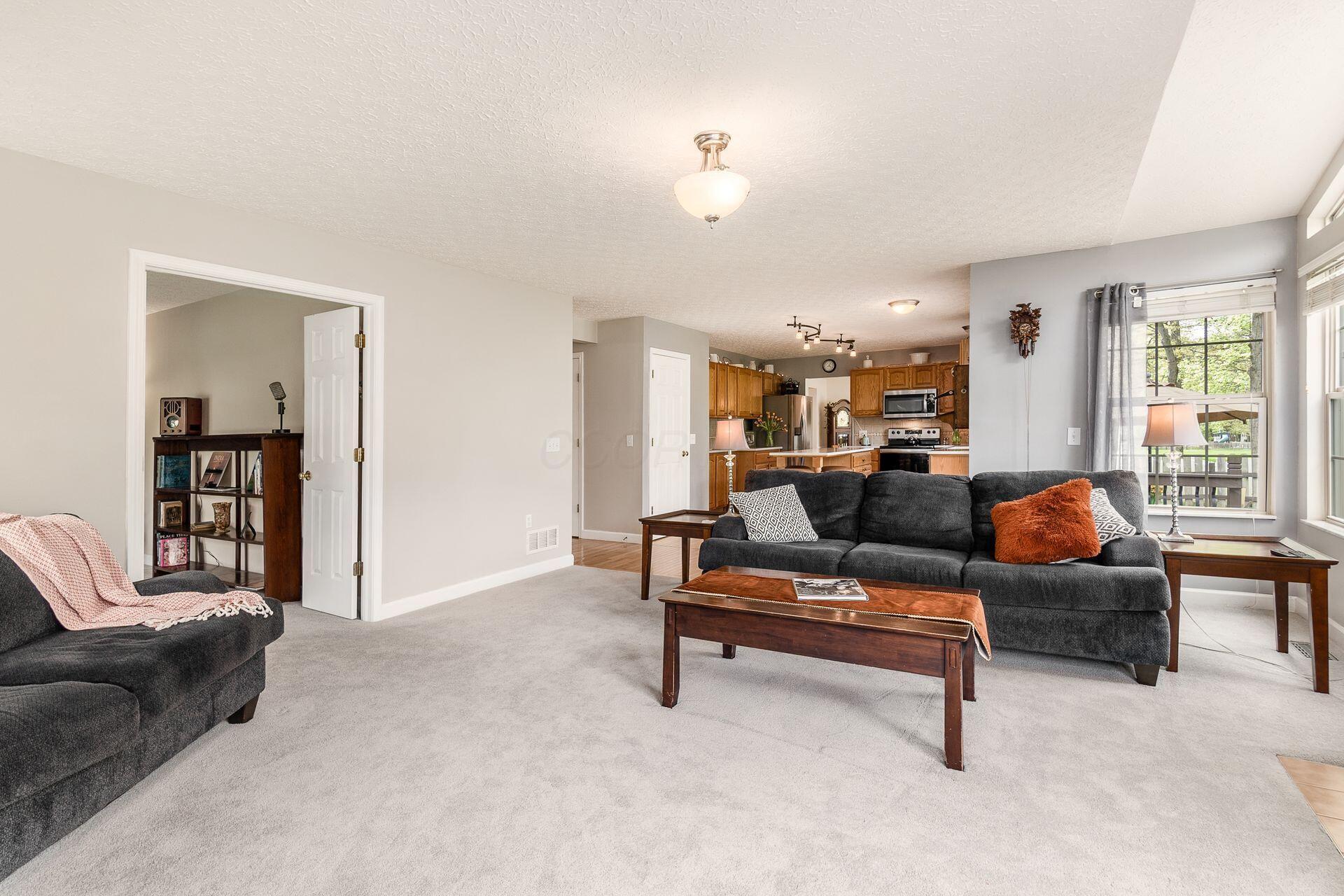5551 Ainsley Drive, Westerville, Ohio image 14