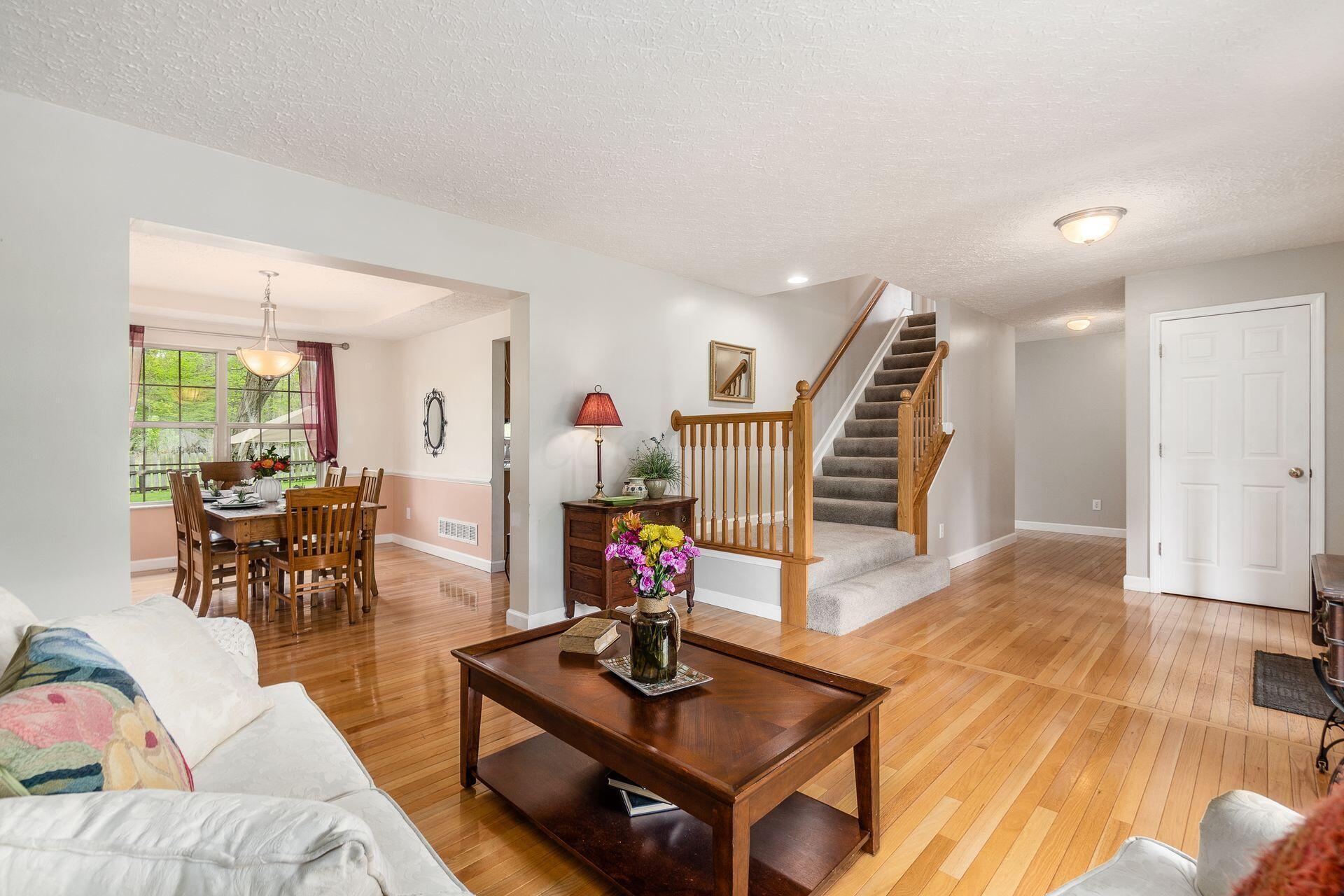 5551 Ainsley Drive, Westerville, Ohio image 50
