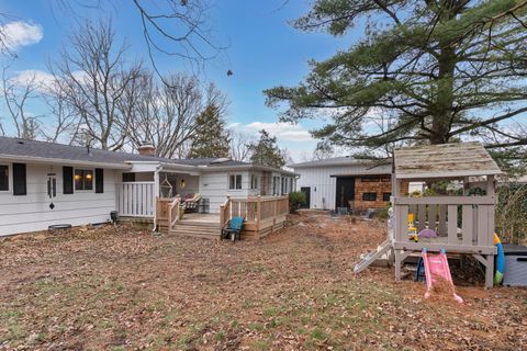 Tiny photo for 4385 Hayden Falls Drive, Columbus, OH 43221 (MLS # 226000685)