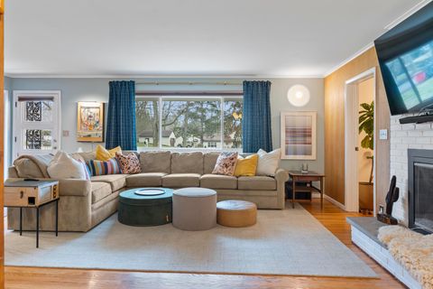 Tiny photo for 4385 Hayden Falls Drive, Columbus, OH 43221 (MLS # 226000685)