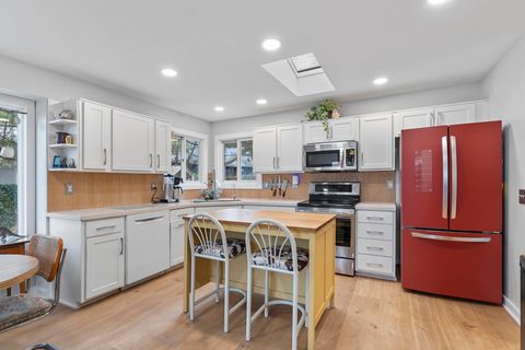 Tiny photo for 4385 Hayden Falls Drive, Columbus, OH 43221 (MLS # 226000685)