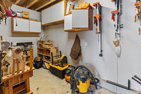 Tiny photo for 4385 Hayden Falls Drive, Columbus, OH 43221 (MLS # 226000685)