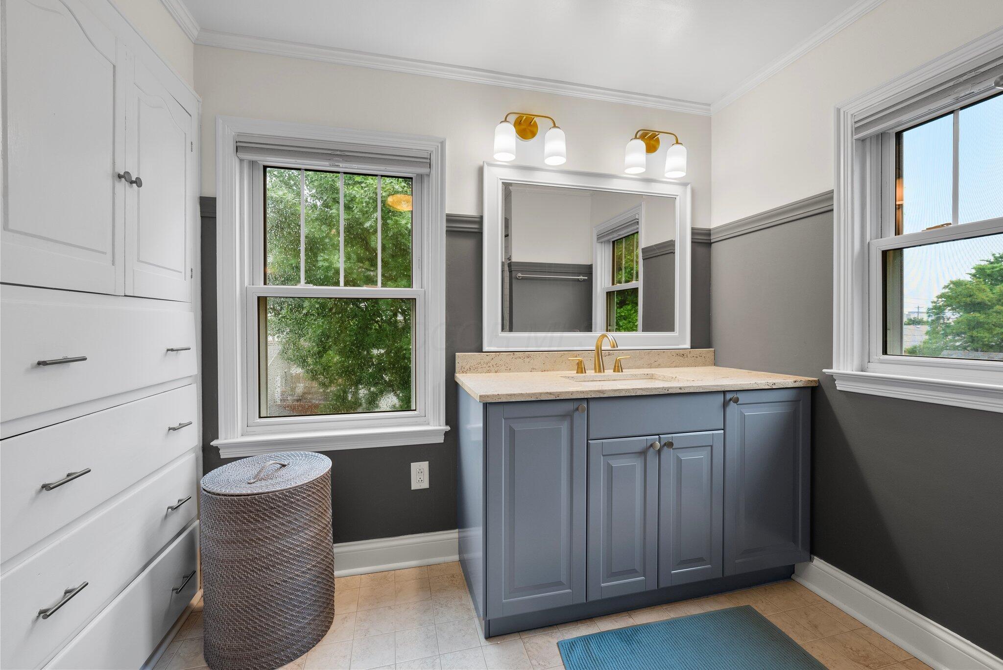 1056 W 2nd Avenue, Columbus, Ohio image 20