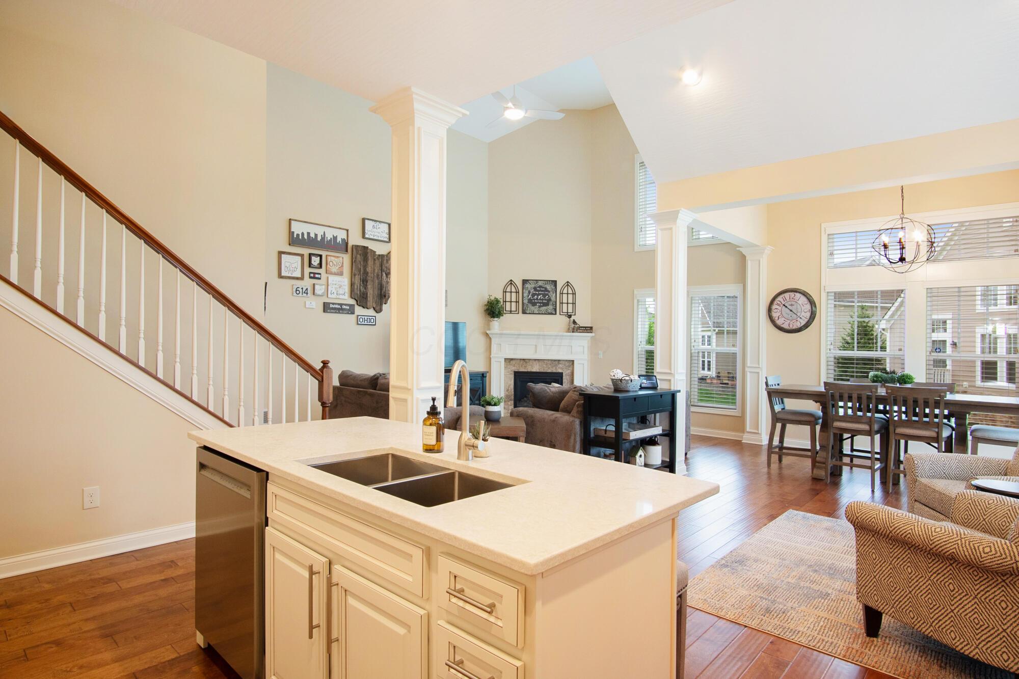 6724 Winemack Loop, Dublin, Ohio image 13