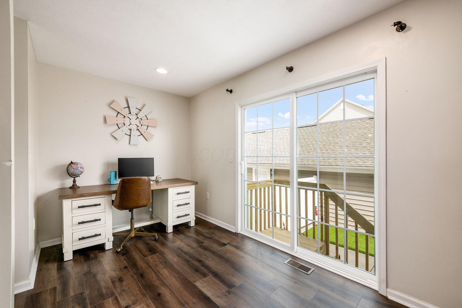 5282 Cross River Falls Boulevard, Dublin, Ohio image 13