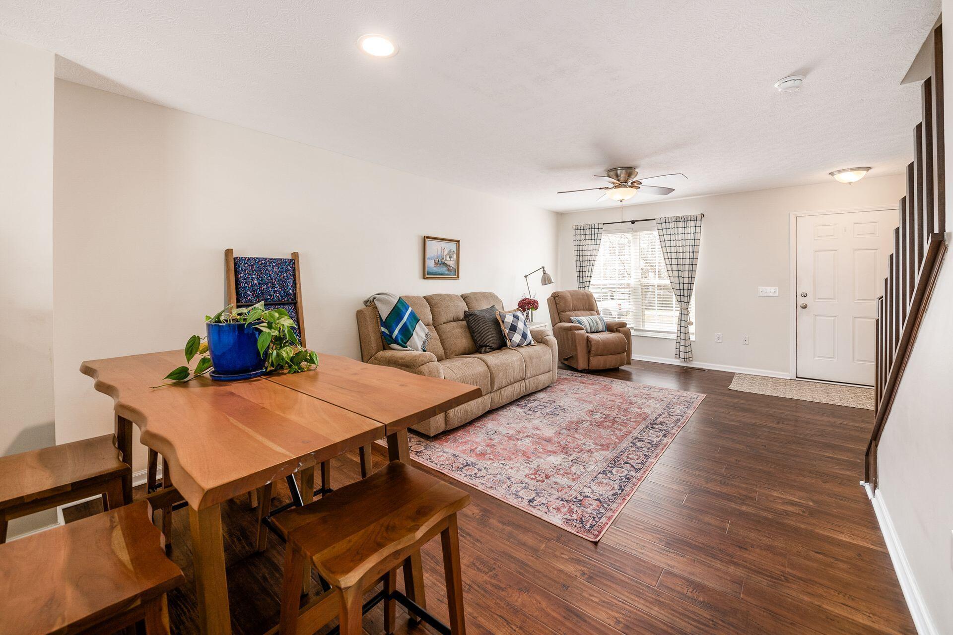 5282 Cross River Falls Boulevard, Dublin, Ohio image 7