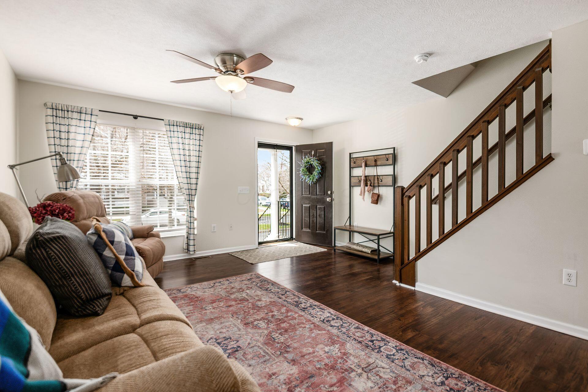 5282 Cross River Falls Boulevard, Dublin, Ohio image 5