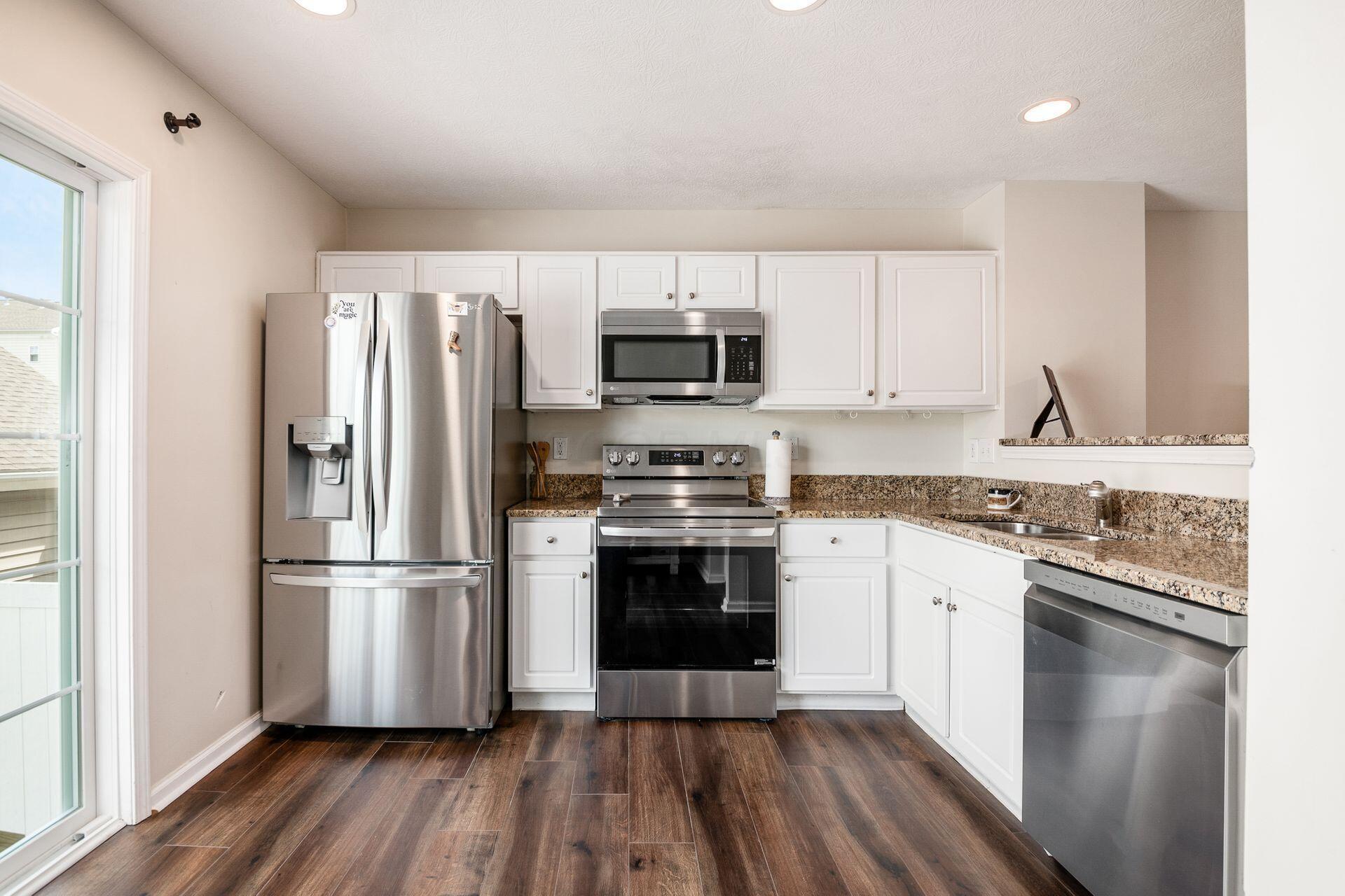 5282 Cross River Falls Boulevard, Dublin, Ohio image 11