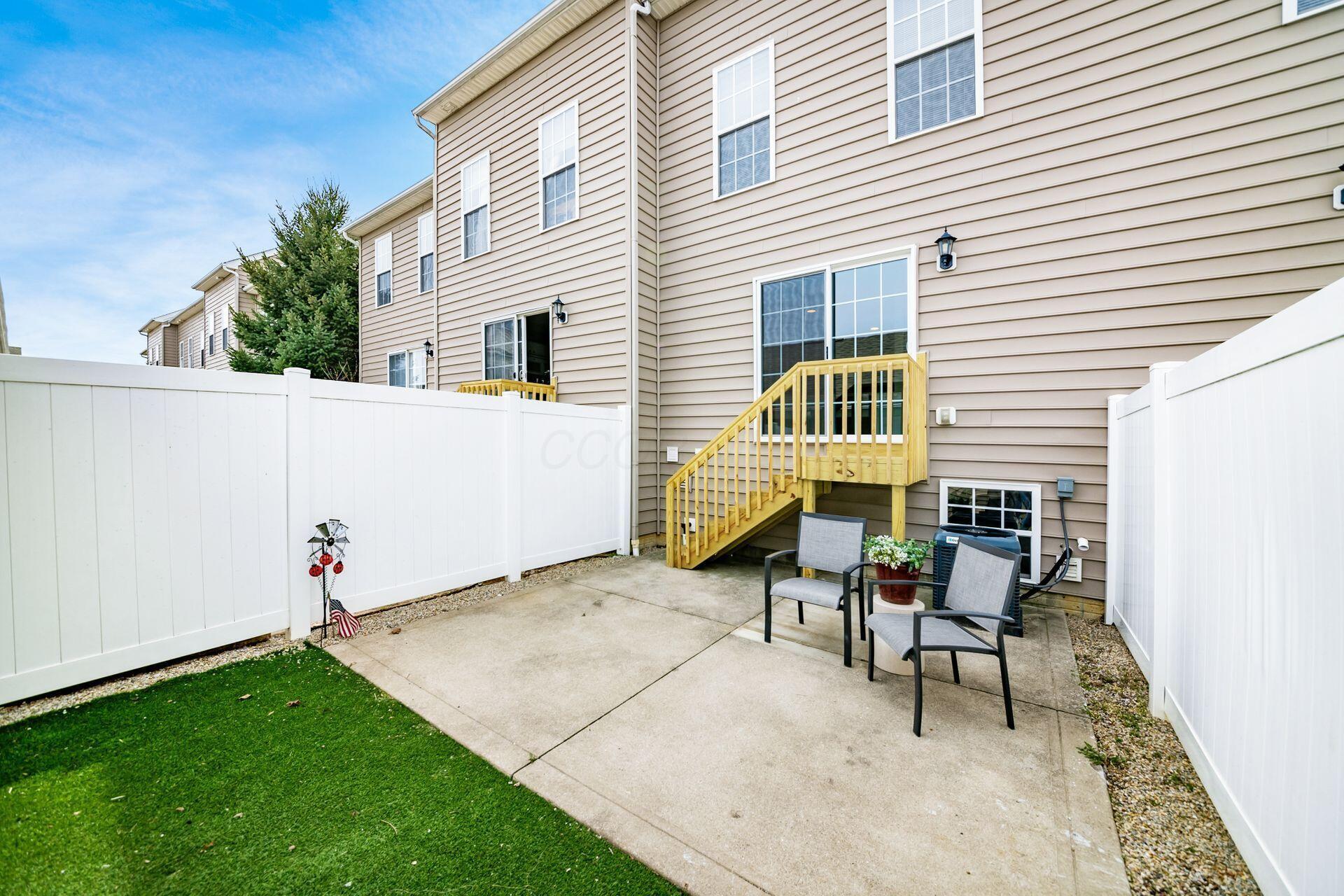 5282 Cross River Falls Boulevard, Dublin, Ohio image 25