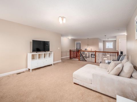 Tiny photo for 687 Stallion Way, Marysville, OH 43040 (MLS # 226002969)