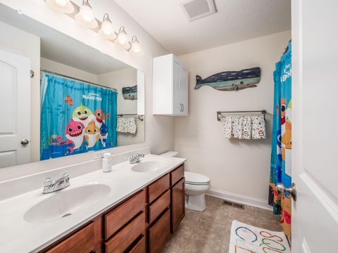 Tiny photo for 687 Stallion Way, Marysville, OH 43040 (MLS # 226002969)