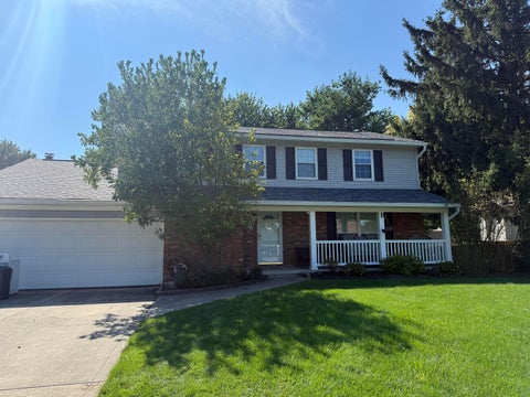 Photo of 12791 Stonecreek Drive NW, Pickerington, OH 43147 (MLS # 226035605)