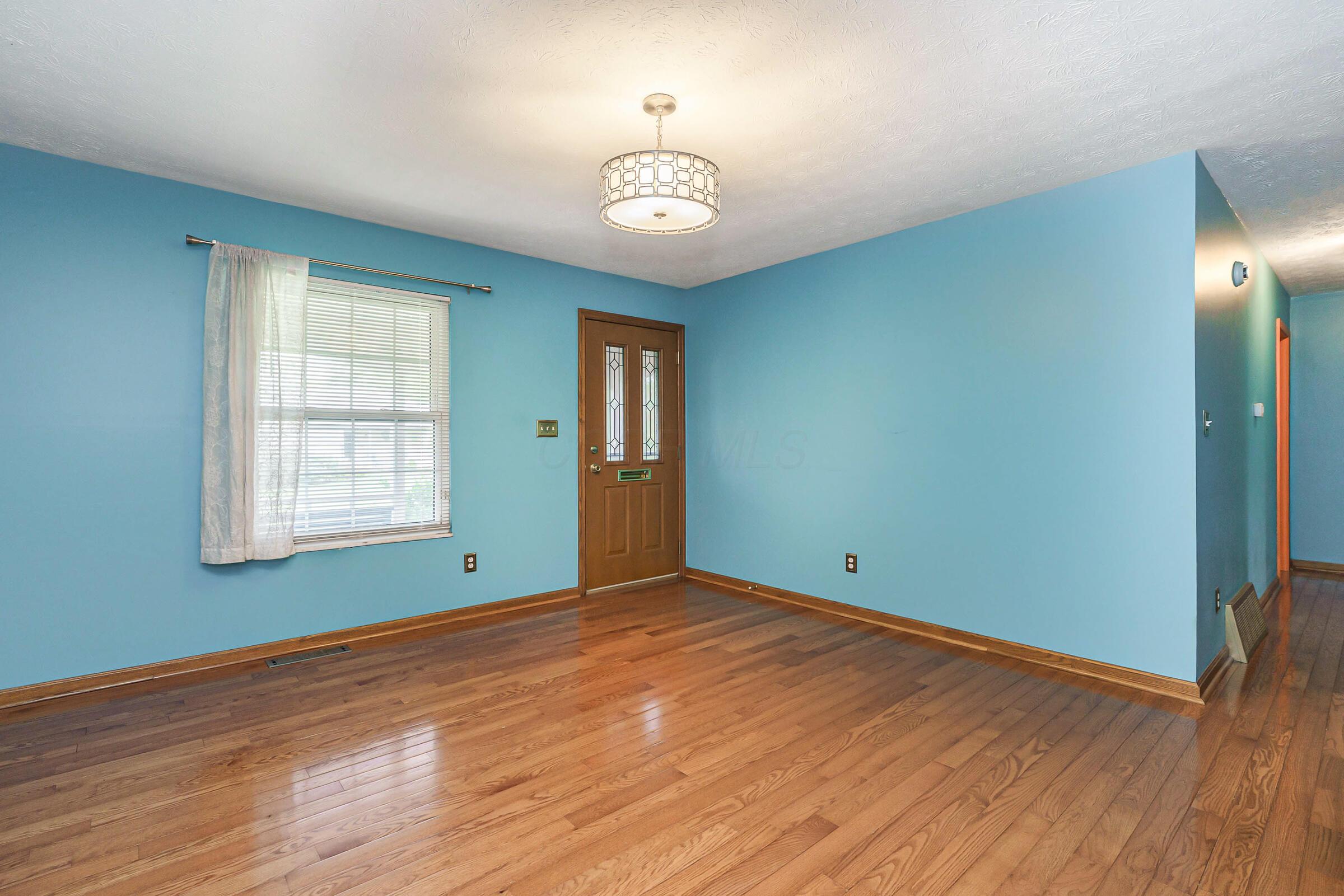 5308 Sharon Avenue, Columbus, Ohio image 6