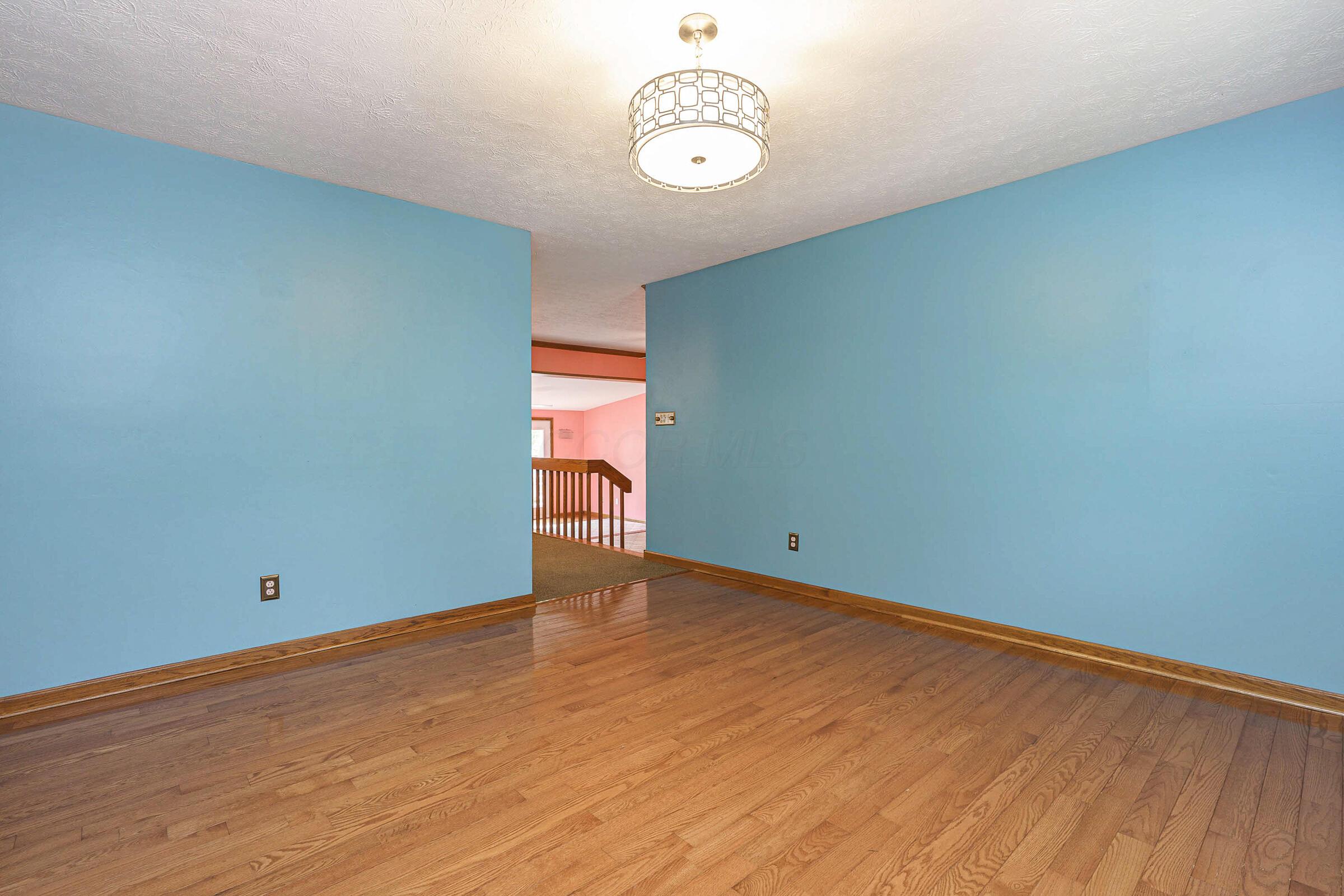 5308 Sharon Avenue, Columbus, Ohio image 7