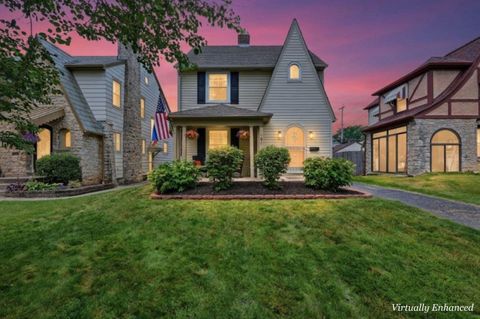 Photo of 191 S Westmoor Avenue, Columbus, OH 43204 (MLS # 226025981)