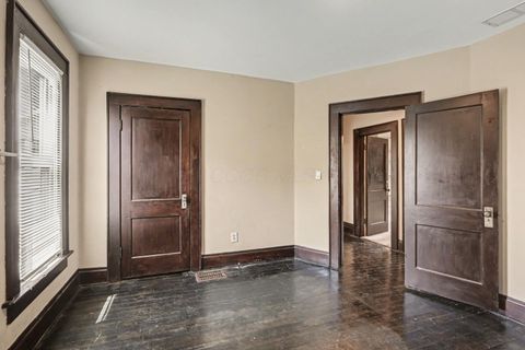 Tiny photo for 1639 E Granville Street, Columbus, OH 43203 (MLS # 226014073)