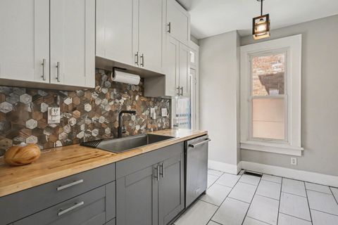 Tiny photo for 1639 E Granville Street, Columbus, OH 43203 (MLS # 226014073)