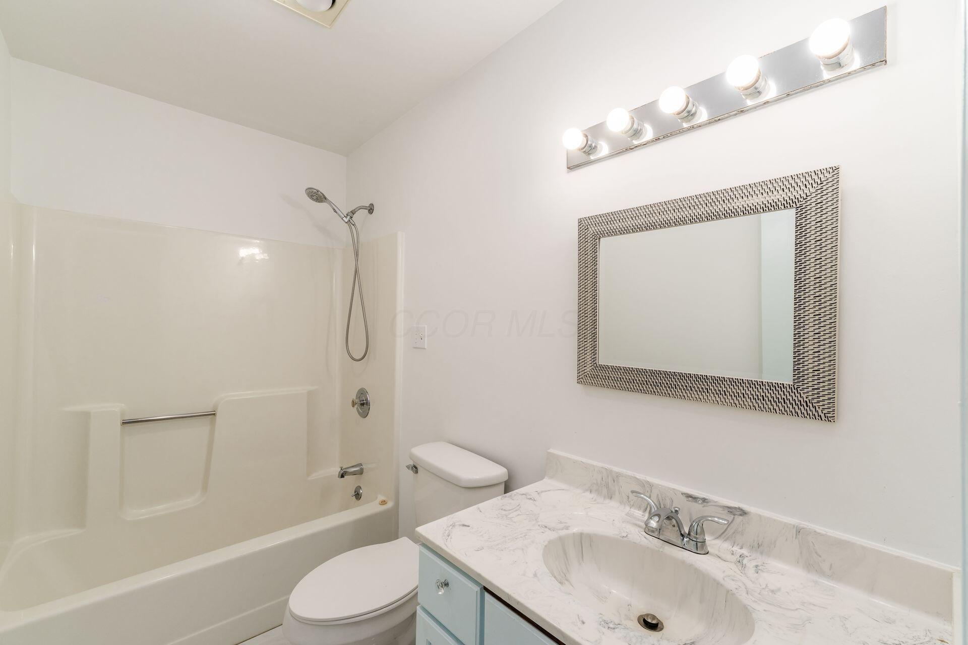 8907 Lancaster-kirkersville Road, Baltimore, Ohio image 25