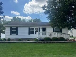 Photo of 991 Northbrook Court, Heath, OH 43056 (MLS # 226031366)
