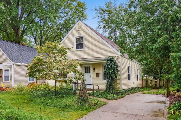 291 E LINCOLN AVE, COLUMBUS, OH 43214 - Image cb4acf2bc1ffb1110f43f14db8229633/1106797810
