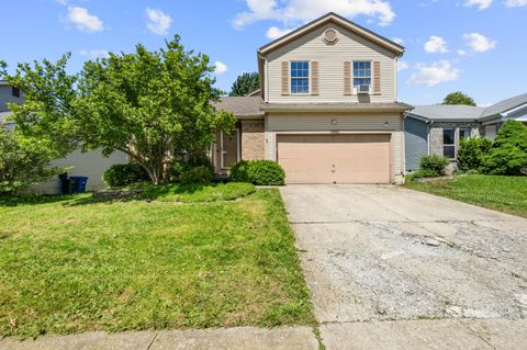 Photo of 7632 Plainfield Drive, Pickerington, OH 43147 (MLS # 226014944)