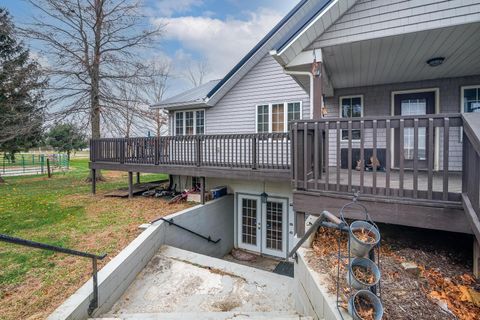 Tiny photo for 9550 Heimberger Road NW, Baltimore, OH 43105 (MLS # 225044458)