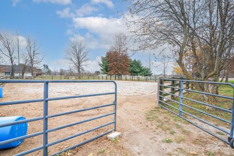 Tiny photo for 9550 Heimberger Road NW, Baltimore, OH 43105 (MLS # 225044458)