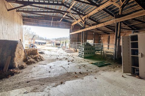 Tiny photo for 9550 Heimberger Road NW, Baltimore, OH 43105 (MLS # 225044458)