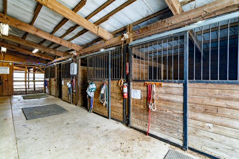 Tiny photo for 9550 Heimberger Road NW, Baltimore, OH 43105 (MLS # 225044458)