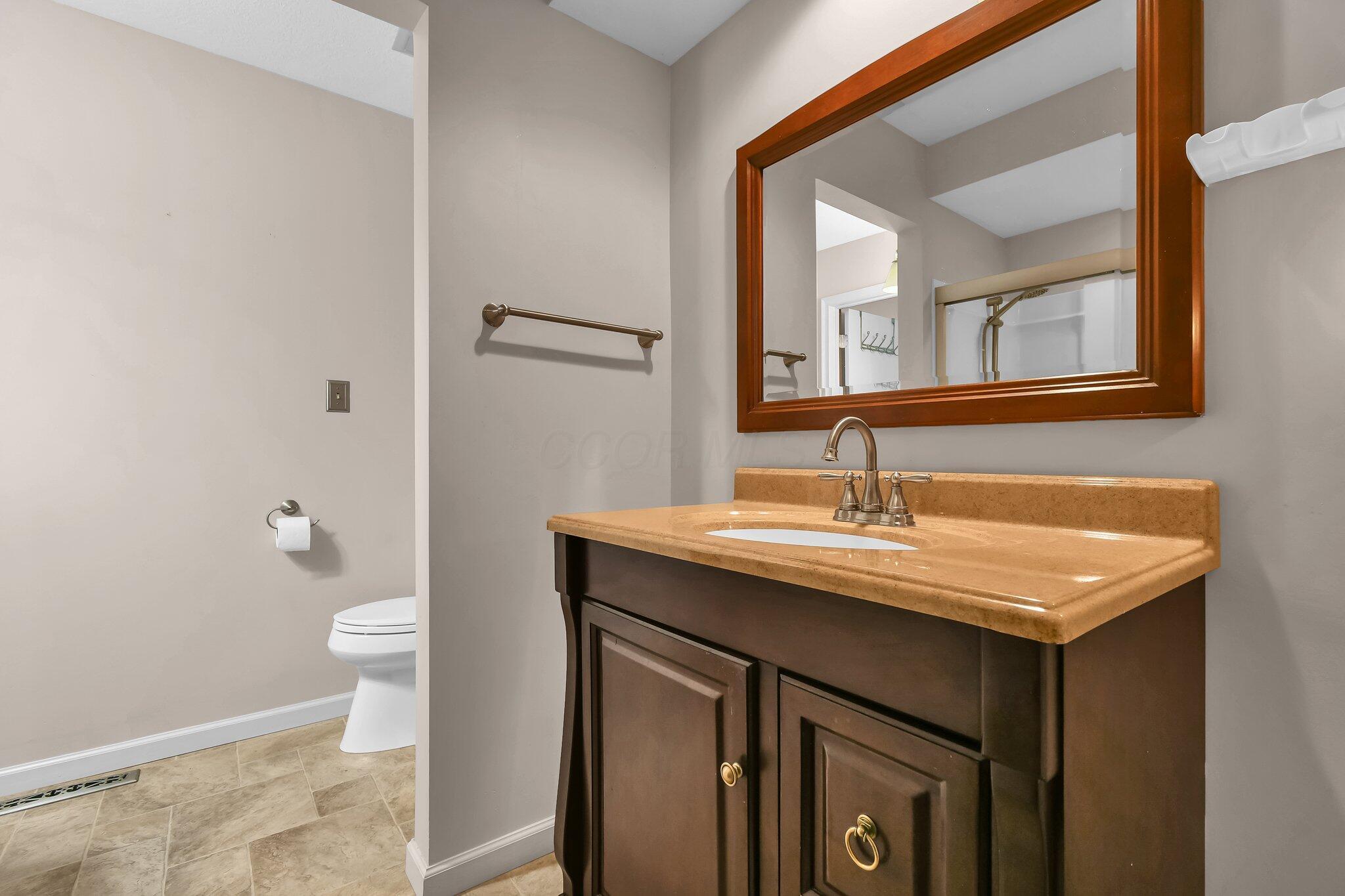 494 Sells Road, Lancaster, Ohio image 17