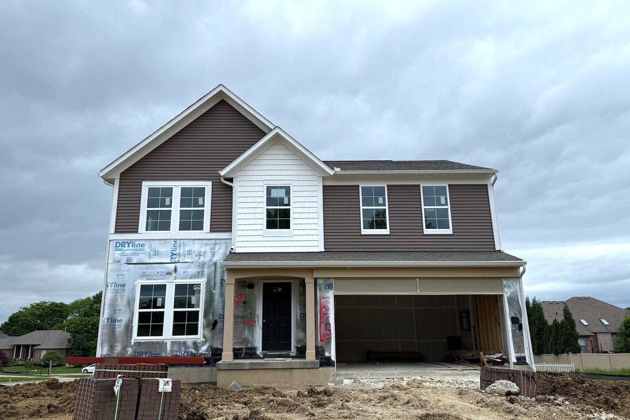 675 Deerhurst Drive, Vandalia, Ohio image 5