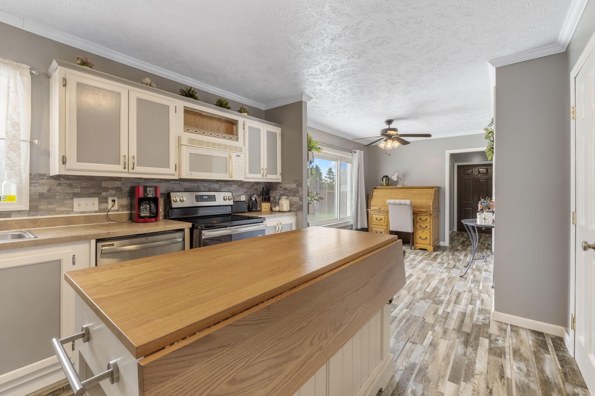 608 Kells Lane, Richwood, Ohio image 13