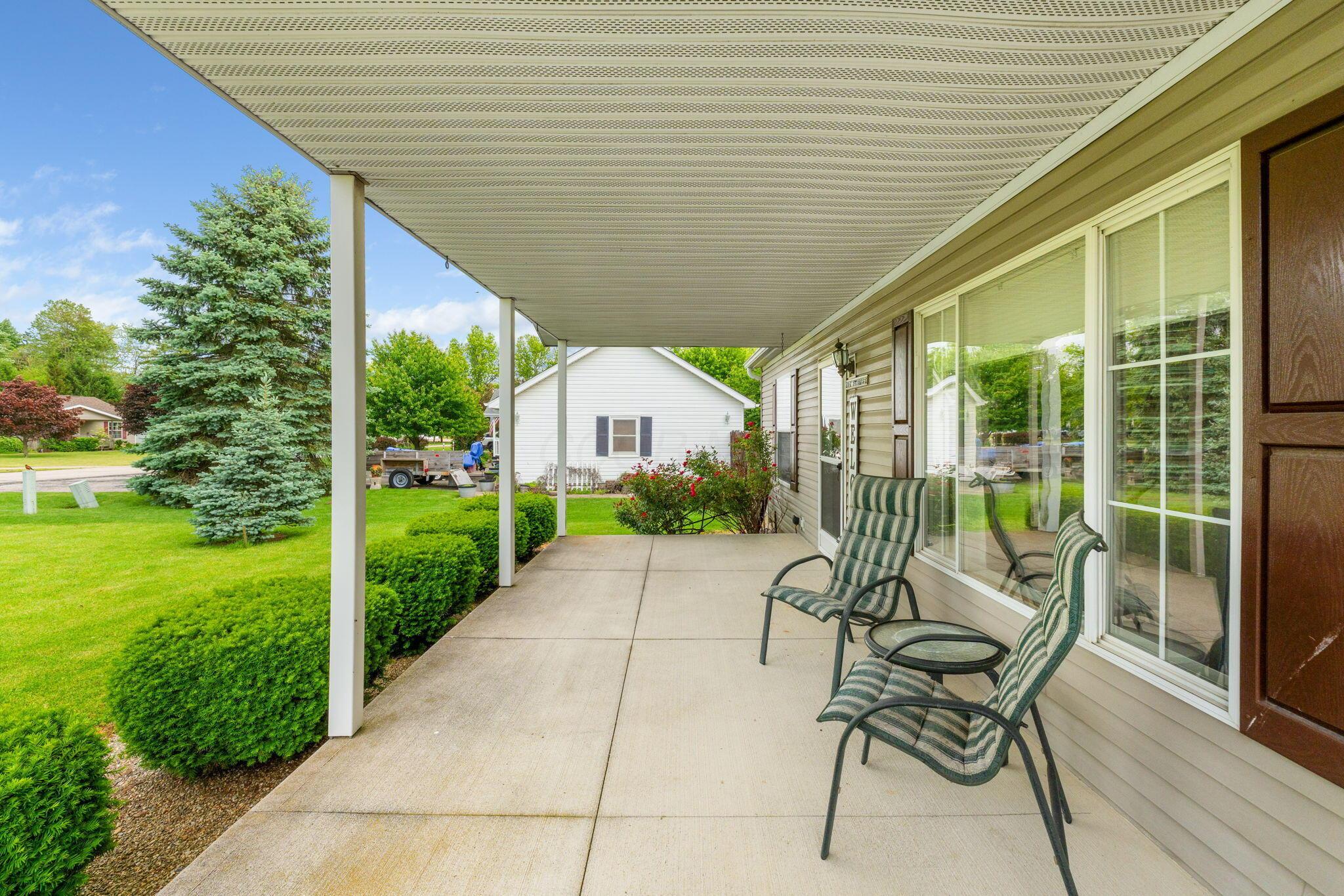 608 Kells Lane, Richwood, Ohio image 4