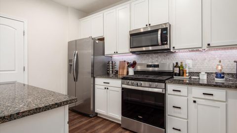 Tiny photo for 4404 Hickory Lane, Hebron, OH 43025 (MLS # 226000764)