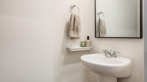 Tiny photo for 4404 Hickory Lane, Hebron, OH 43025 (MLS # 226000764)