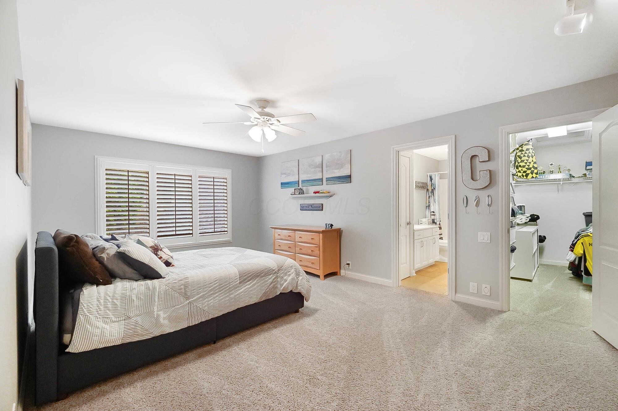 8397 Greenside Drive, Dublin, Ohio image 42