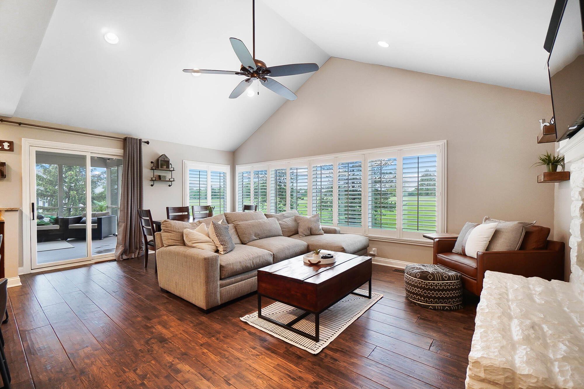 8397 Greenside Drive, Dublin, Ohio image 21