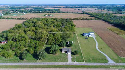Photo of 6386 Zane Trail Road, Circleville, OH 43113 (MLS # 225037854)