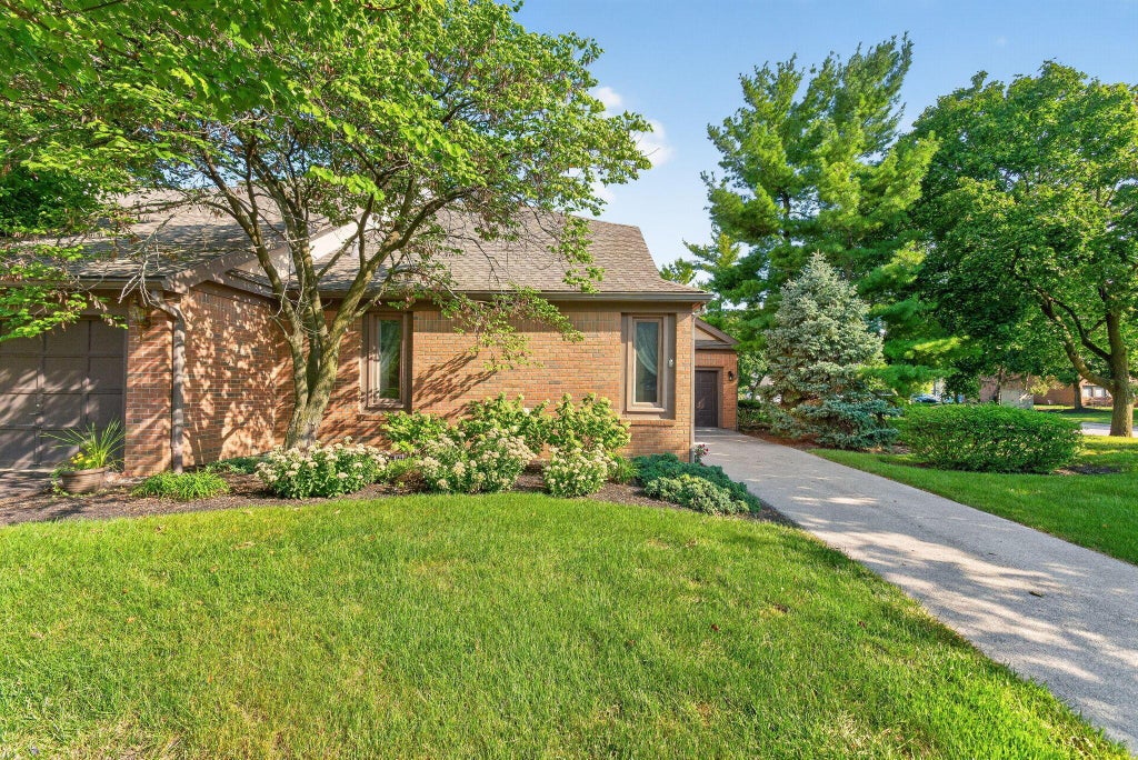 Photo of 7243 Inverness Court, Dublin, OH 43016 (MLS # 226034691)