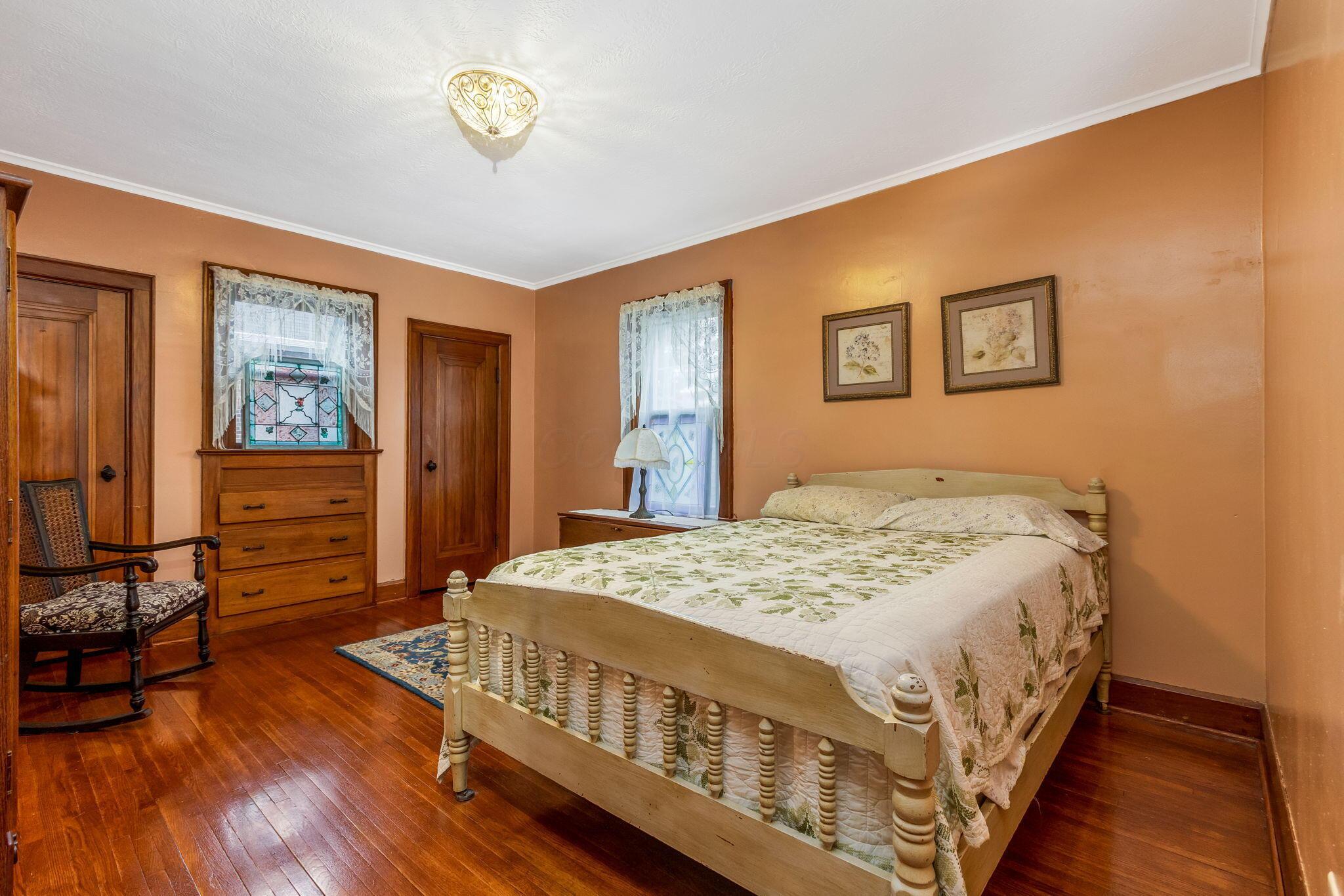 3789 Broadway, Grove City, Ohio image 32